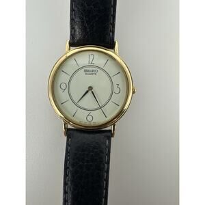 Seiko Quartz 7N00-8800 Gold Tone 34mm Vintage Dress Watch Leather Strap